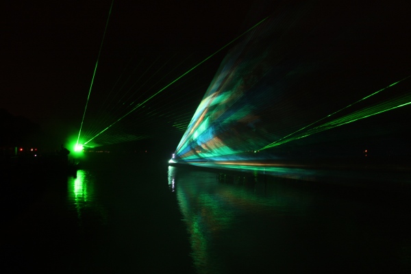 Lasershow Maschsee   003.jpg